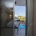 داتكا بياز إيف داتْشا