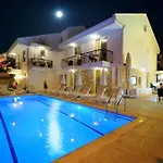 فندق مبيت وإفطار داتكا بياز إيف 4*