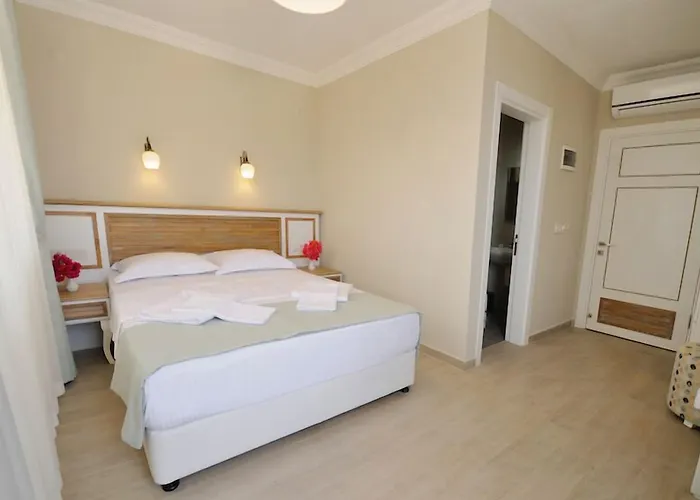 Beyaz Ev Oda ve Kahvaltı 4*