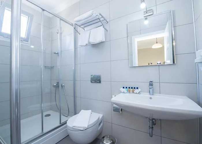 Oda ve Kahvaltı Beyaz Ev Datça