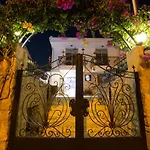 B&B Beyaz Ev 4*