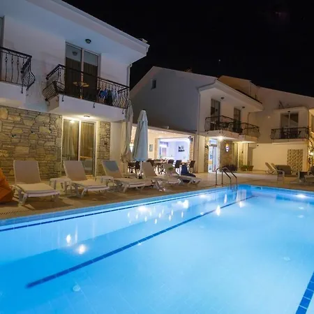 Bed & Breakfast Beyaz Ev Datca