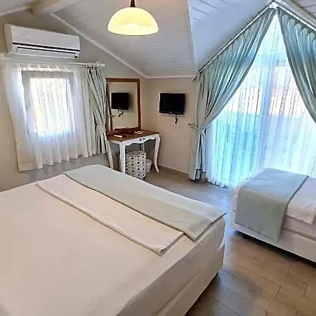 Beyaz Ev 4* Datça