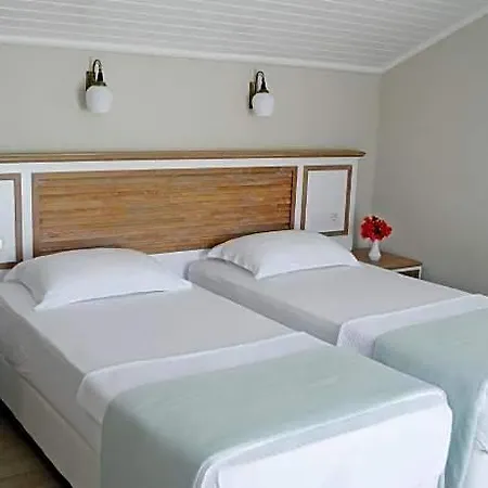 Bed & Breakfast Beyaz Ev Datça