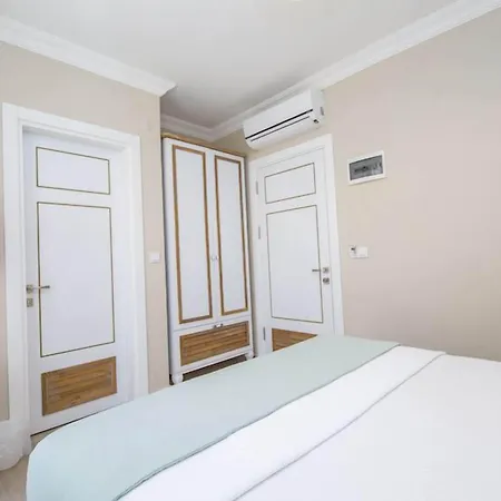 Beyaz Ev Bed & Breakfast